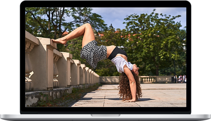 Karin Dimitrovova – Aligned